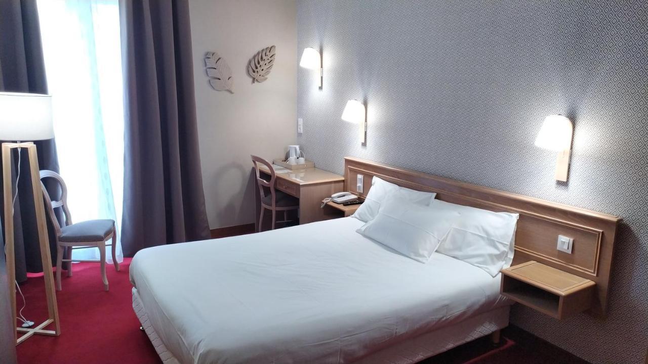 Contact Hotel Limoges - Hotel Des Deux Moulins Экстерьер фото